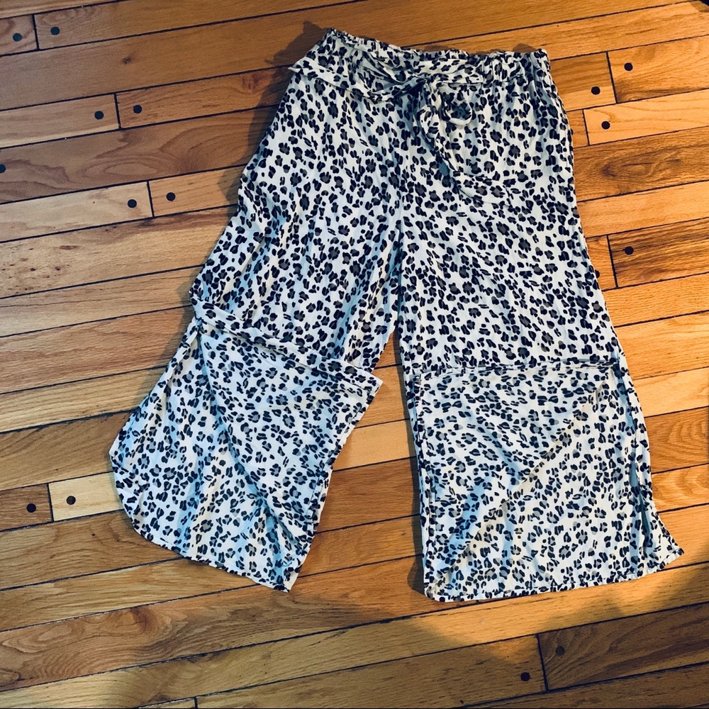 Leopard Print Cropped Wide Leg Tie Pant